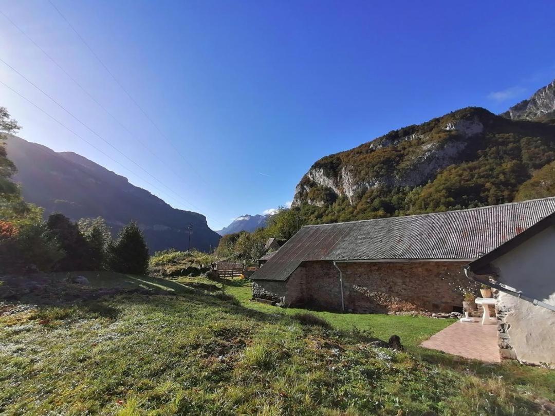 Lou Cridade Villa Laruns Bagian luar foto